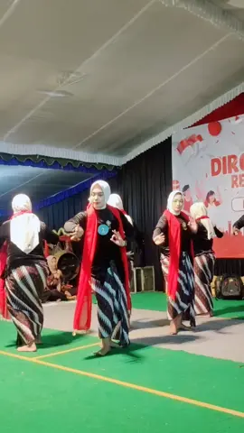 Lomba Tayup HUT RI Ke 80 Desa Jetak 🔥 Bu Guru @user4554538855861 Dan Kawan Kawan 👍