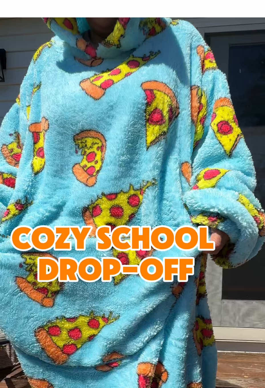 Replying to @ItsCelibaby The oversized wearable blanket hoodie is the ultimate cozy fit. Perfect for school drop-off, lounging at home, or running quick errands—warm, soft, and effortless. #WearableHoodie #CozyOutfit #BlanketHoodie 