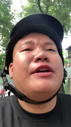 Dậy thôi AE! Khẩn trương. Kiếm ít kiếm nhiều còn vẫn hơn là không có gì. Chúc AE sức khoẻ! 