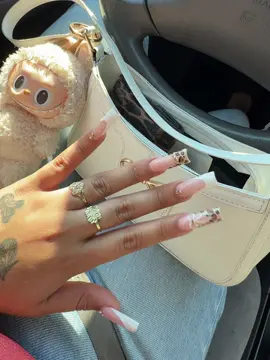 Another one🎀🤍 #nails #leapordprint #eats @ℳℯ𝓁ℴ ౨ৎ the best