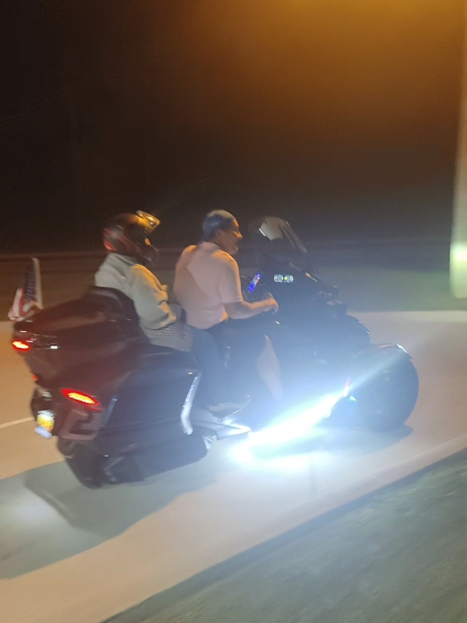 He was getting it. #harleydavidsonmotorcycles #viral #fyp #merica🇺🇸Vroom Vroom 