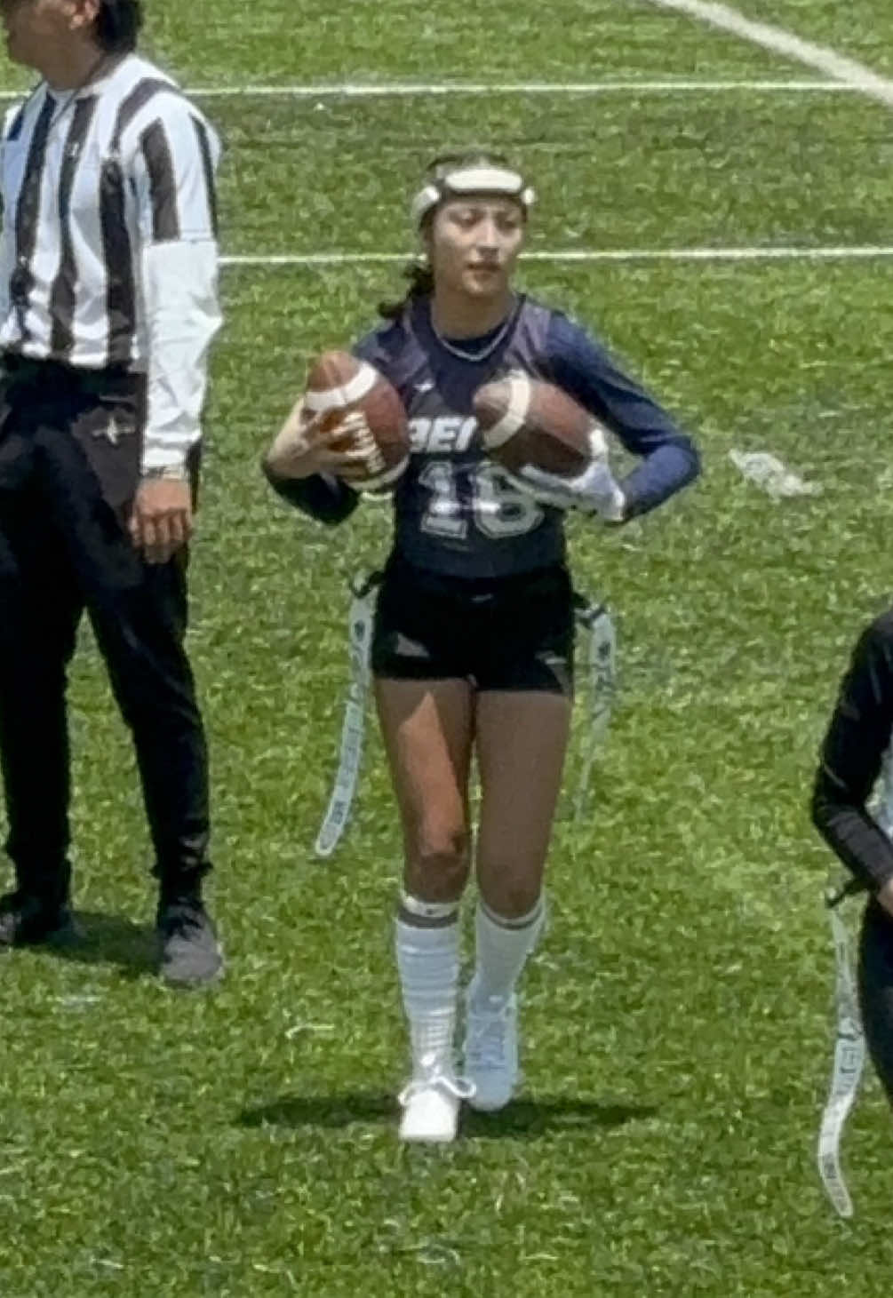 Ya empezó el torneo de @Affemex  Sofía ya tiene Instagram  @soff_yy16 (síganla)  #flagfootball #Bulldogs #tochobandera #tochoislife #tochoflag 