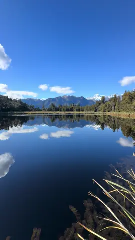 Perfect reflexion 🏔️#moutain #newzealand #fyp #vantrip #vanlife #viral #travel #montcook #miror 