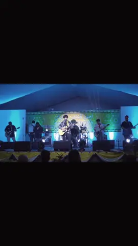 Basic did the drum solo + guitar solo in Aku Skandal. #fyp #bruneifyp #musik #bruneitiktok #hujan #akuskandal @AG COCO @✖️HIKARI RIDERS✖️ 