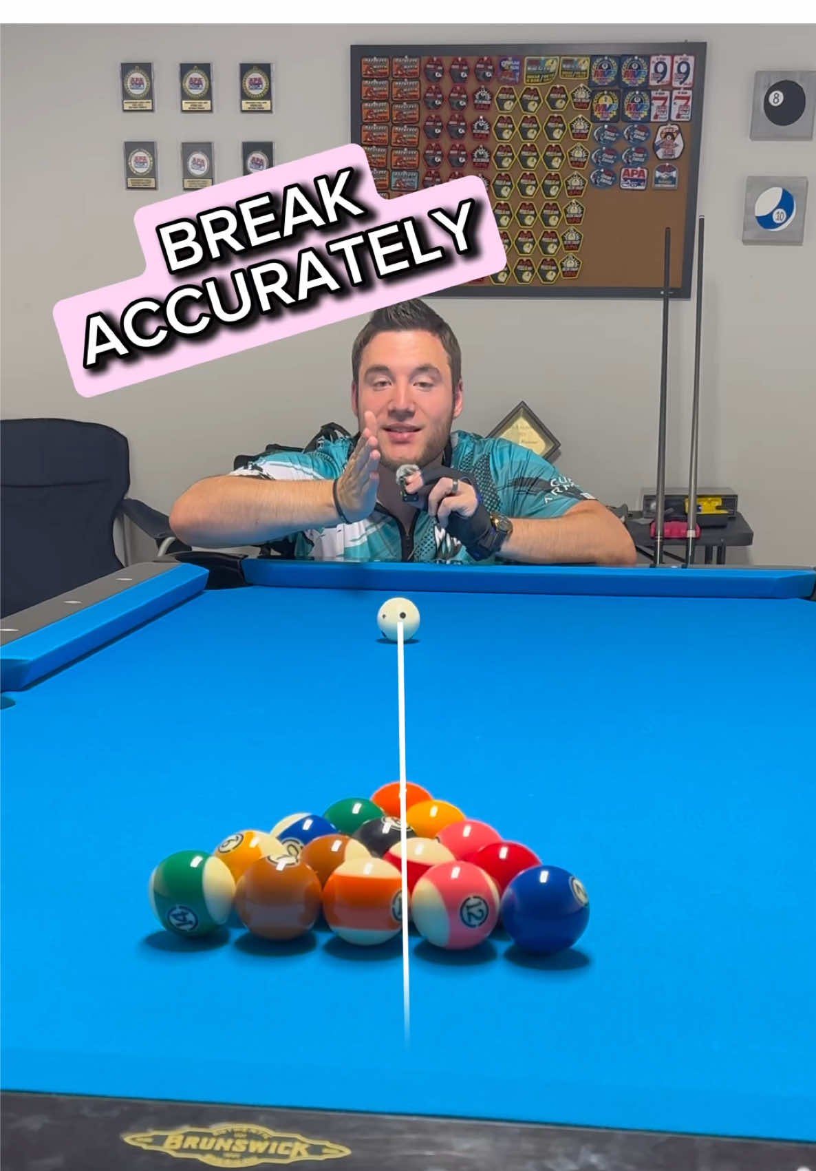 How to Keep the Cue Ball in The Middle of The Table