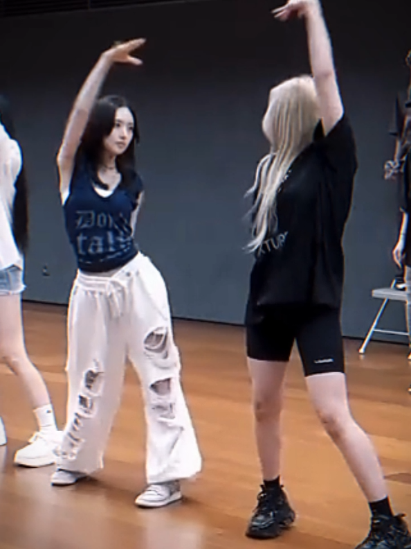 #juun #hearts2hearts #leesol #kiiikiii 