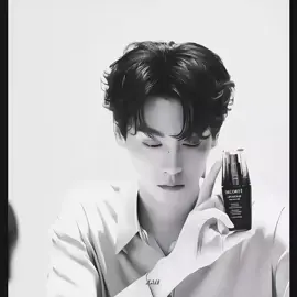 အိမ်ကယောကျာ်း ချောချက်ကတော့လက်လန်တယ်🤧💜 #tianxuning #Foryou #fypシ゚ 