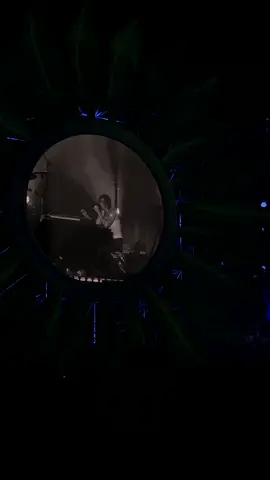 THRU THESE TEARS LIVE!!!!😭😭😭😭😭😭 #lany #lalalafest2025 #lalalafest #thruthesetears 