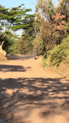 #tuyyo #moto #yamaha #biker #viral 