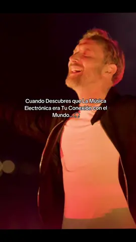 Así me Siento cuando Voy a Una Fiesta electrónica, me conecto ¿alguien más le pasa? #musicaelectronica🎧🖤 #musicaelectronica #davidguetta #electronicmusic #propositodevida 