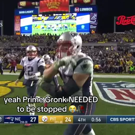 Prime Rob Gronkowski Most DEFINITELY Needed To Go 😂🥀 // act like the caption is crazy // #gronk #robgronkowski #patriots #footballtiktok #nflfootball 