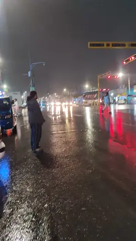 llueve  lloviendo lluvia en Tacna 🥶🥶 calamate frío  #tacna_peru🇵🇪 #tacna_peru  #lluvias 