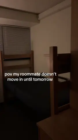 COME HOME #college #RoomTour #dorm #dormtour #roommate 