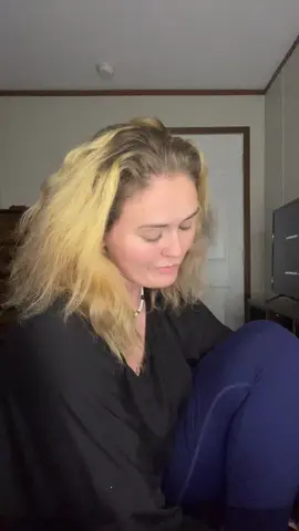 I shouldn’t have to be the bigger person. #tiktok #dezfam #foryou #tiktoker #contentcreator 