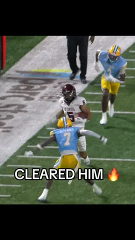 Took the hit too 😤 #cfb #CollegeFootball 
