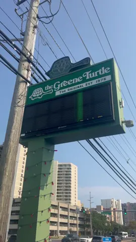 The original Greene Turtle restaurant in Ocean City, MD has been open since 1976 and has been the destination for sports fans ever since. They offer typical pub food that hits the spot while rooting for your team. Your little ones can stay entertained with the game room upstairs. #OCMD #oceancitymaryland #oceancitymd #ocmaryland #sportsbar 