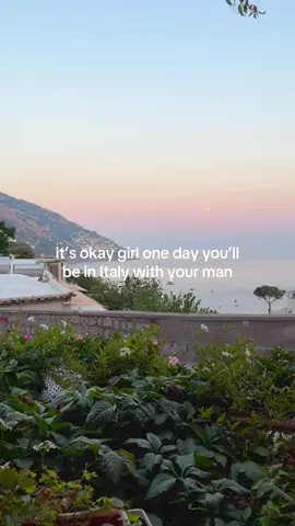 positano😍😍  #italy #foryou #boyfriend #relateable #repost 