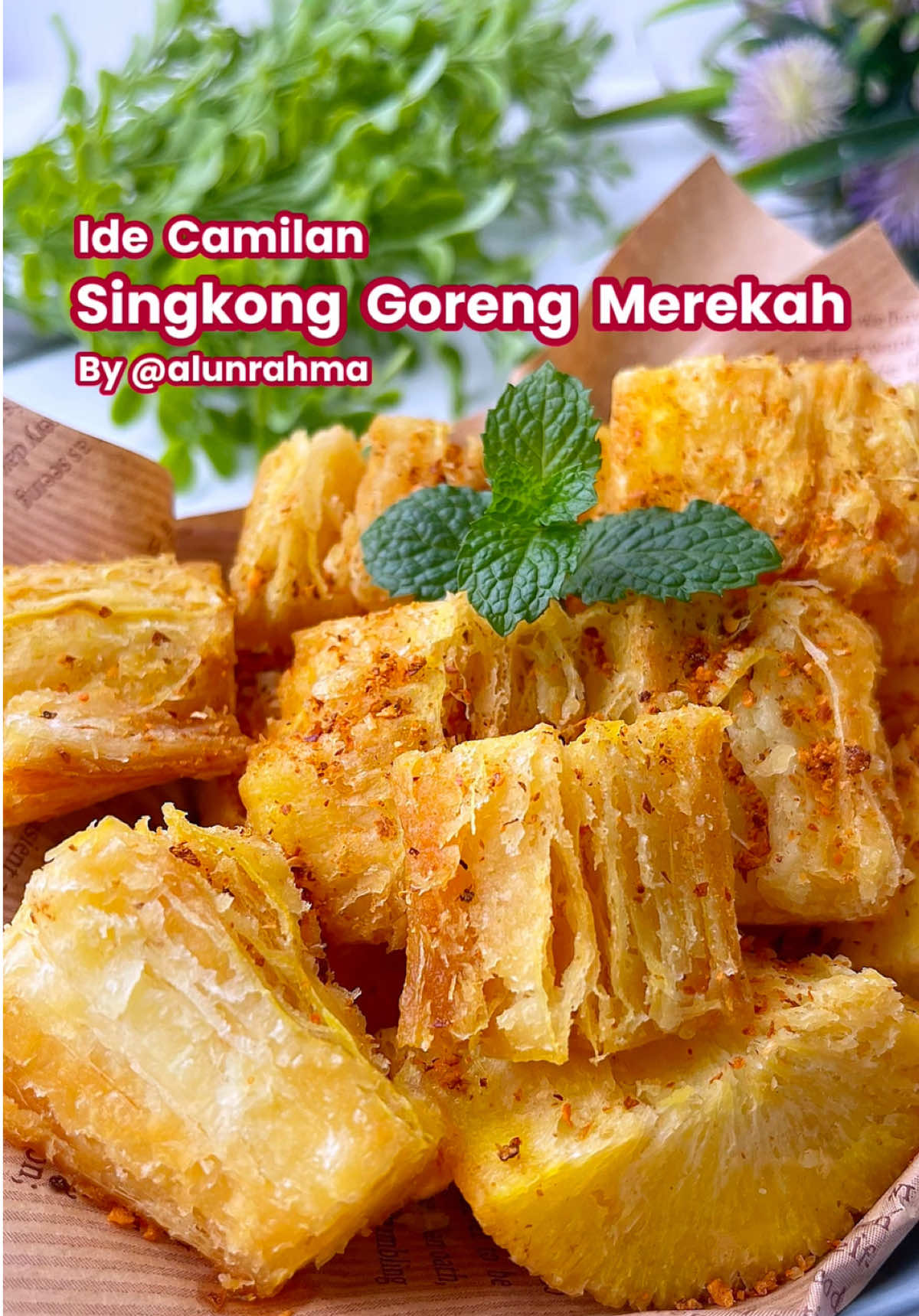 Save Aja Dulu ❤️ - Resep Singkong Merekah anti Gagal 👏 - Singkong Goreng Merekah - Bahan-Bahan : 1 kg singkong 1 bks Desaku Marinasi 1 bks Desaku Bawang Putih 1 sdt Garam 1 liter air Cara Masak : Rebus dulu dengan panci tertutup selama 30 menit, setelah itu langsung masukkan ke air es selama 10 menit, setelah itu bisa disimpan untuk stok lauk frozen atau langsung di goreng 👌🏻 #singkong #singkonggoreng #singkonggorengmerekah #singkonggorengmarinasi_satset #resepsatset_rudy #bumbuajaib #idecamilan #camilanalun 