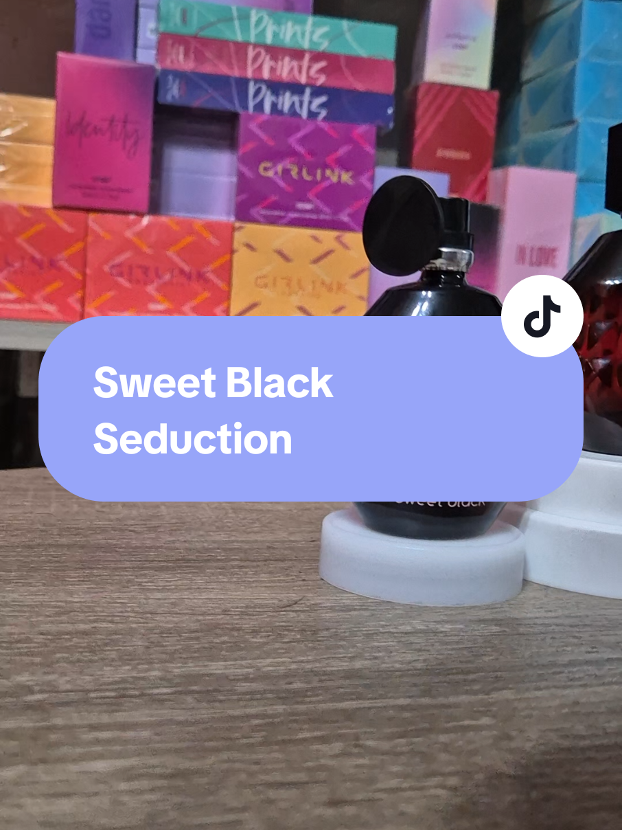 Sweet Black Seduction💋🫦♥️ Toques de frambuesa, notas de rosa y cremosa vainilla. #cyzone #cyzonelover  #sweetblack #sweetblackseduction #perfume 