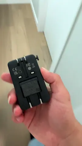 this travel port adapter is cool #traveladapter #power #travelhacks #travelmusthaves #TikTokShopCreatorPicks 