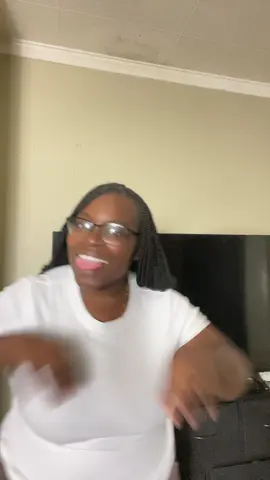 Millennial here how yall do this trend😂 