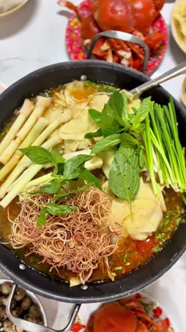 Dưới chỗ em nơi đây nhiều mồi hay...