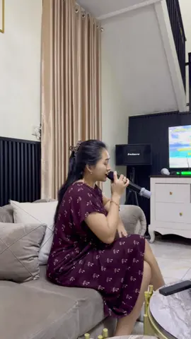 “Habis gelap terbitlah terang “ #habisgelapterbitlahterang #coversong #karaokean #rismanirmalasari #fyp 