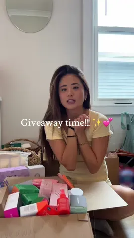 GIVEAWAY TIMEEEE✨💕 I’m so excited for this I’ve been wanting to do one for so long 😁 to enter make sure you:  1. Follow me on Instagram (rachel.huh) and TikTok, and subscribe to my YouTube (rachelhuhh)  2. Like this video 👅 3. Comment your Instagram handle and tag a friend! ✨✨ I am so so grateful for you guys!! I will definitely do more in the future I love you all sm!!🤍🤍 #giveaway #makeup #skincare 