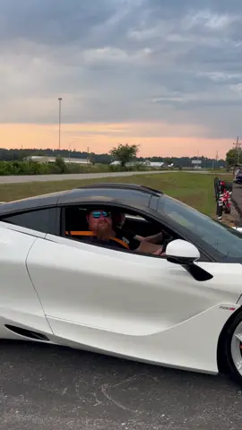 I definitely gotta get one 😜#mclaren #supercar #fun #happy 