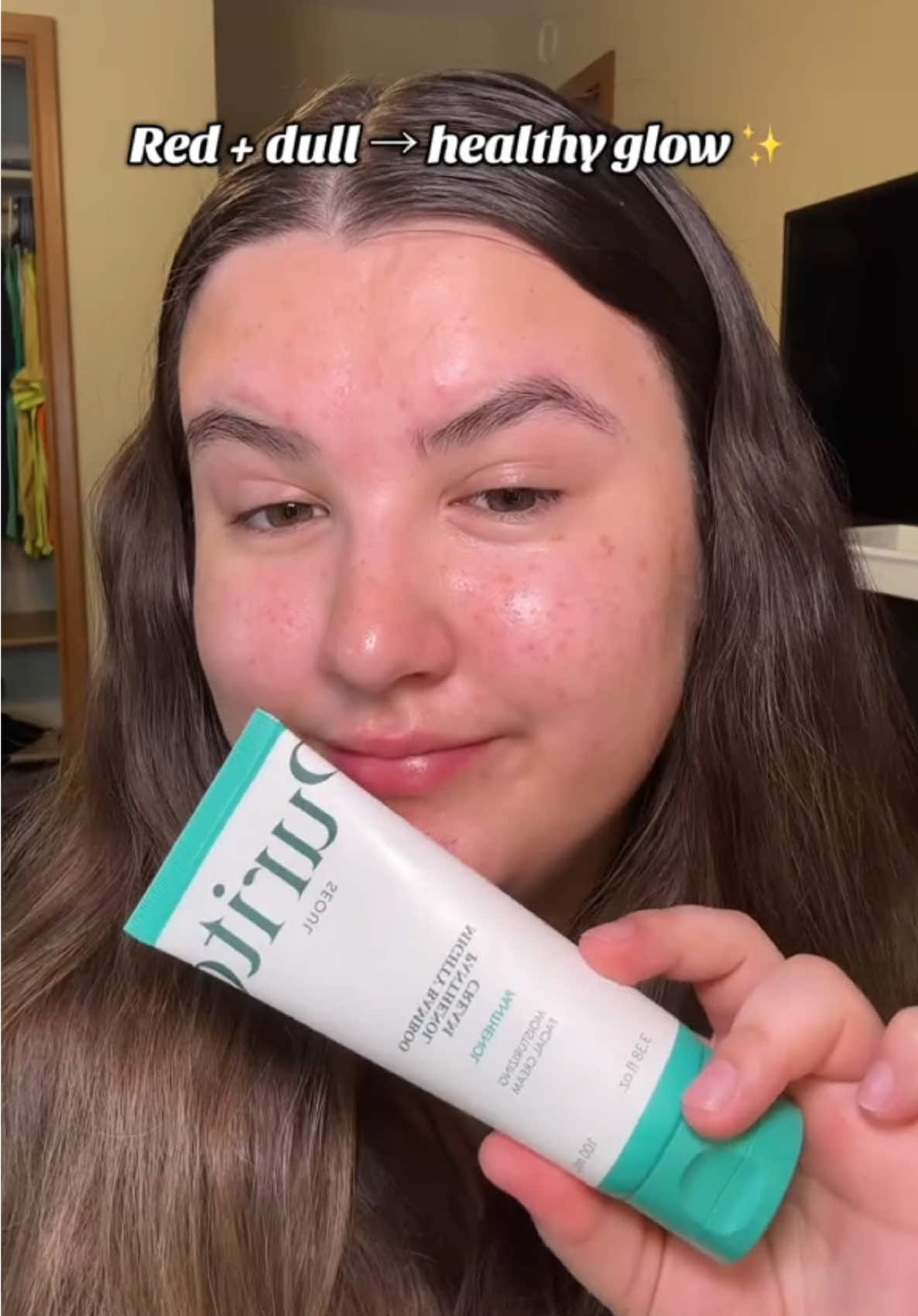 From dull & red ➡️ to a healthy glow ✨ The Purito Mighty Bamboo Panthenol Cream is officially my skin’s new obsession 💚 @PURITO SEOUL #Purito #panthenolcream #koreanskincare #glowcream #glowingskin 