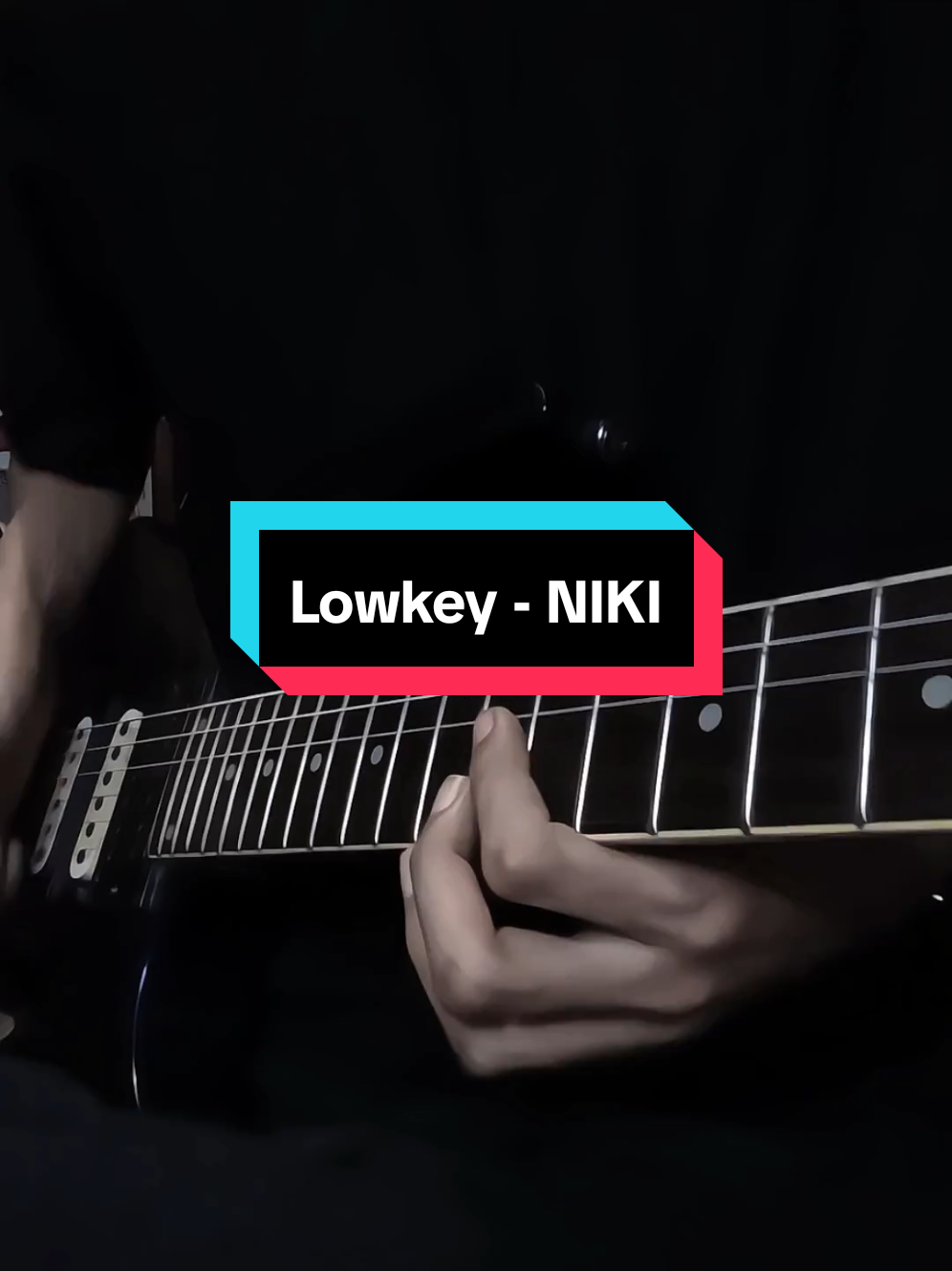Lowkey - NIKI #NIKI #guitartok #electricguitar #4u #fyp 
