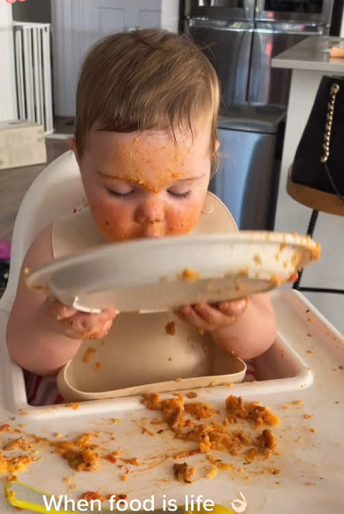 Baby enjoys having a meal 🥘 #foryou #baby #cute #funny #funnyvideos #tiktok 