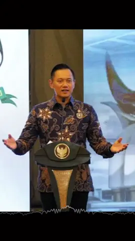 AHY menghadiri Sarasehan, atas kerja sama dan kolaborasi pemerintah Kota Madiun dan Paguyuban Pacitan, Ngawi, Magetan, Madiun dan Ponorogo (PAWITANDIROGO).  Sarasehan Pengembangan Kawasan PAWITANDIROGO dengan tema 
