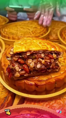 Bánh trung thu size to 600gr thơm ngon nhà lâm thủy, không chất bảo quản#banhtrunglamthuy #banhtrungthumochi #banhtrungthu #banhtrungthu600gr #xuhuong 