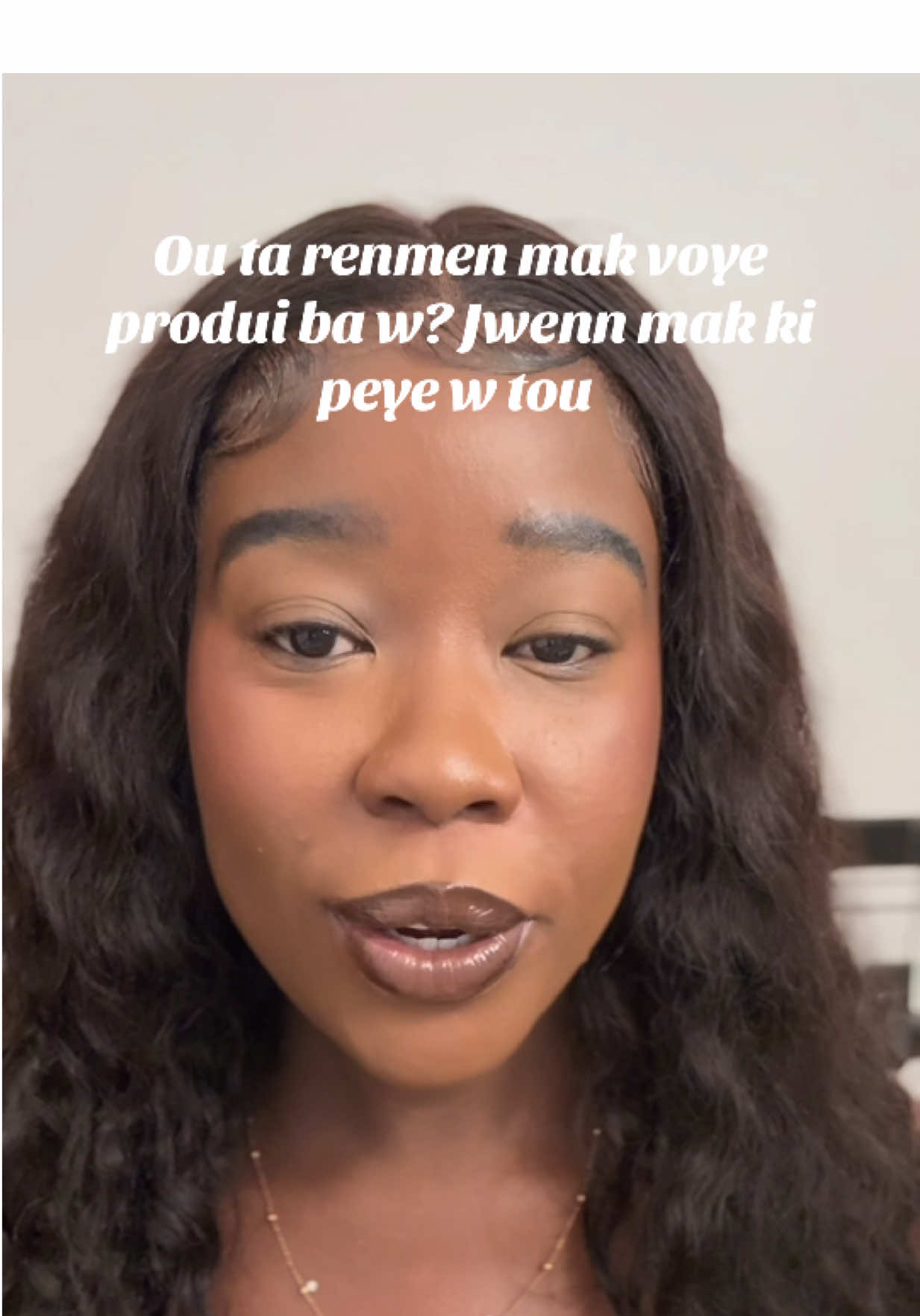 Mak ka voye produi GRATIS ba w… men yo ka peye w tou  Ekri ‘Mwen’ nan kòmantè si w vle aprann kijan  #creator #ugccreator #sidehustle  #haitiantiktok #collab 