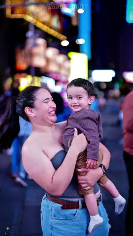 Record beauty with the lens 📸#photography #streetphotography #timessquare #photo #tips #Love #unitedstates #fyp #foryou #tiktok #usa 