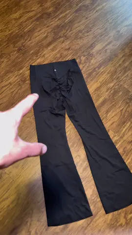 thank me later 🤝 #halara #socinched #leggings #tiktokshopcreatorpicks #tiktokshoplabordaysale 
