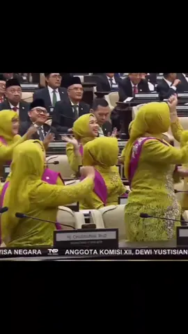 wakil rakyat berjogetan rakyatnya kesusahan #dprjoget #rakyat#dpr#dprii