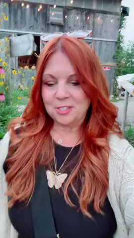 This kiss #michigangirl #foryoupage #lipsync #michigan #pondhillfarm 