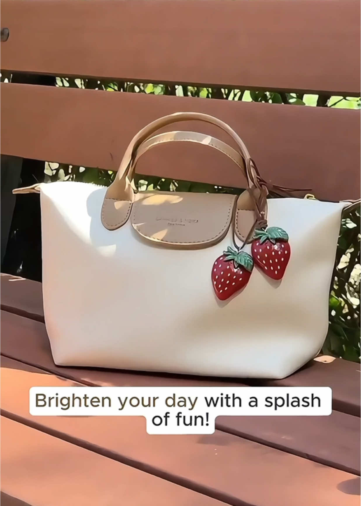 #auratote #bagcharm #cutefinds #strawberry #tiktokshop 