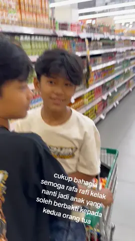cukup bahagia#semoga kelak jadi anak yg berbakti ke pada kedua orang tua dan berguna bagi nusa dan bangsa#fypppppppppppp