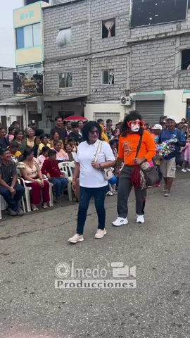 #facebook #youtube #tiktok #mimo #desfile 