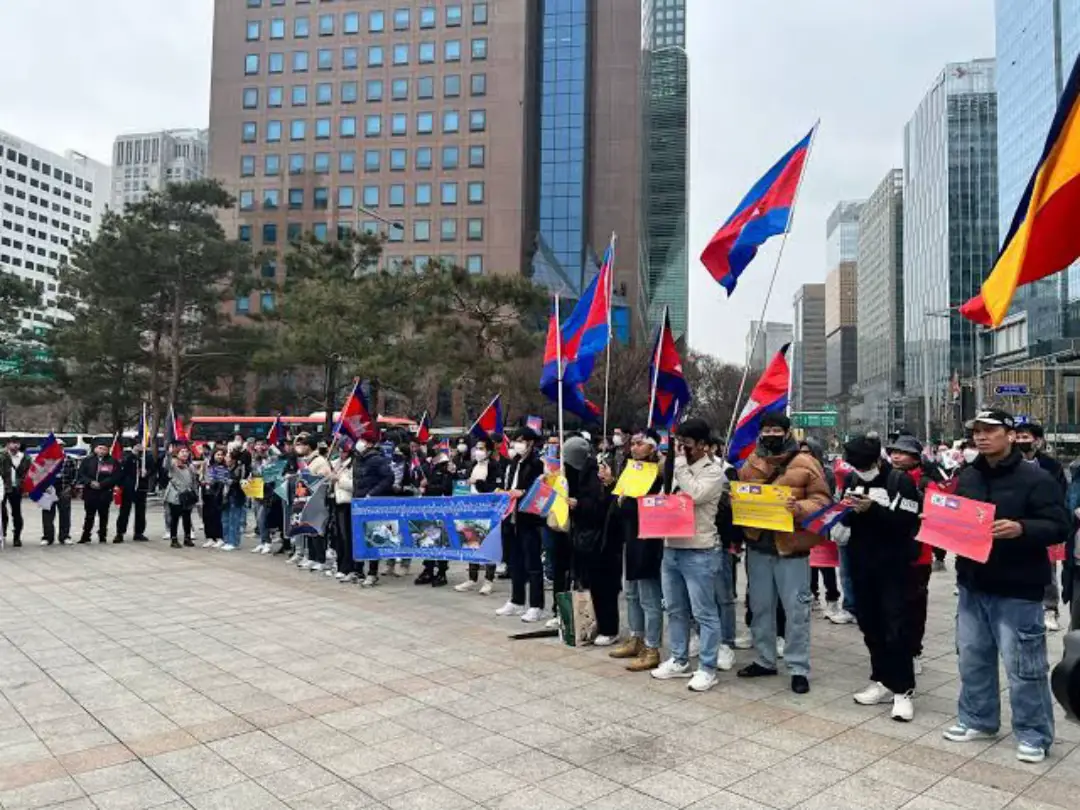 #เอเลี่ยนเล่าข่าว #ไทยนี้รักสงบเเต่ถึงรบไม่ขลาด 
