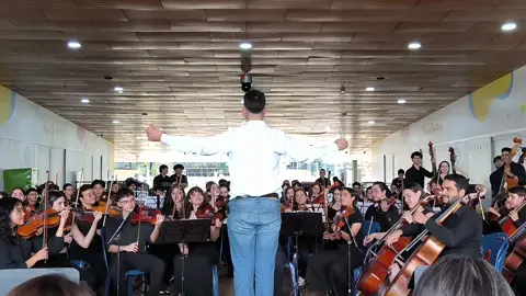 Tico - Tico (Zequinha de Abreu). Orquesta Sinfónica Juvenil. #reddemusicamedellin  #zequinhadeabreu  #brasil  @Orquesta Sinfónica Juvenil 