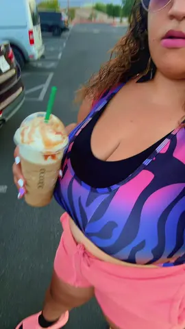 THE BADDIES THAT COFFEE ☕️ OF LAS VEGAS SUNSET 🌅 WALK LETS GOO #lgbt🌈 #fyp #parkvibes #baddies #weekendvibess 