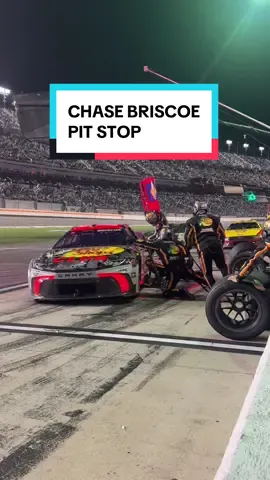 🛞🛞🛞🛞 + ⛽️ #NASCAR