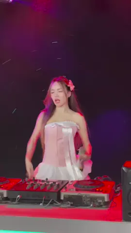 làm bồ anh nha🥰🥰