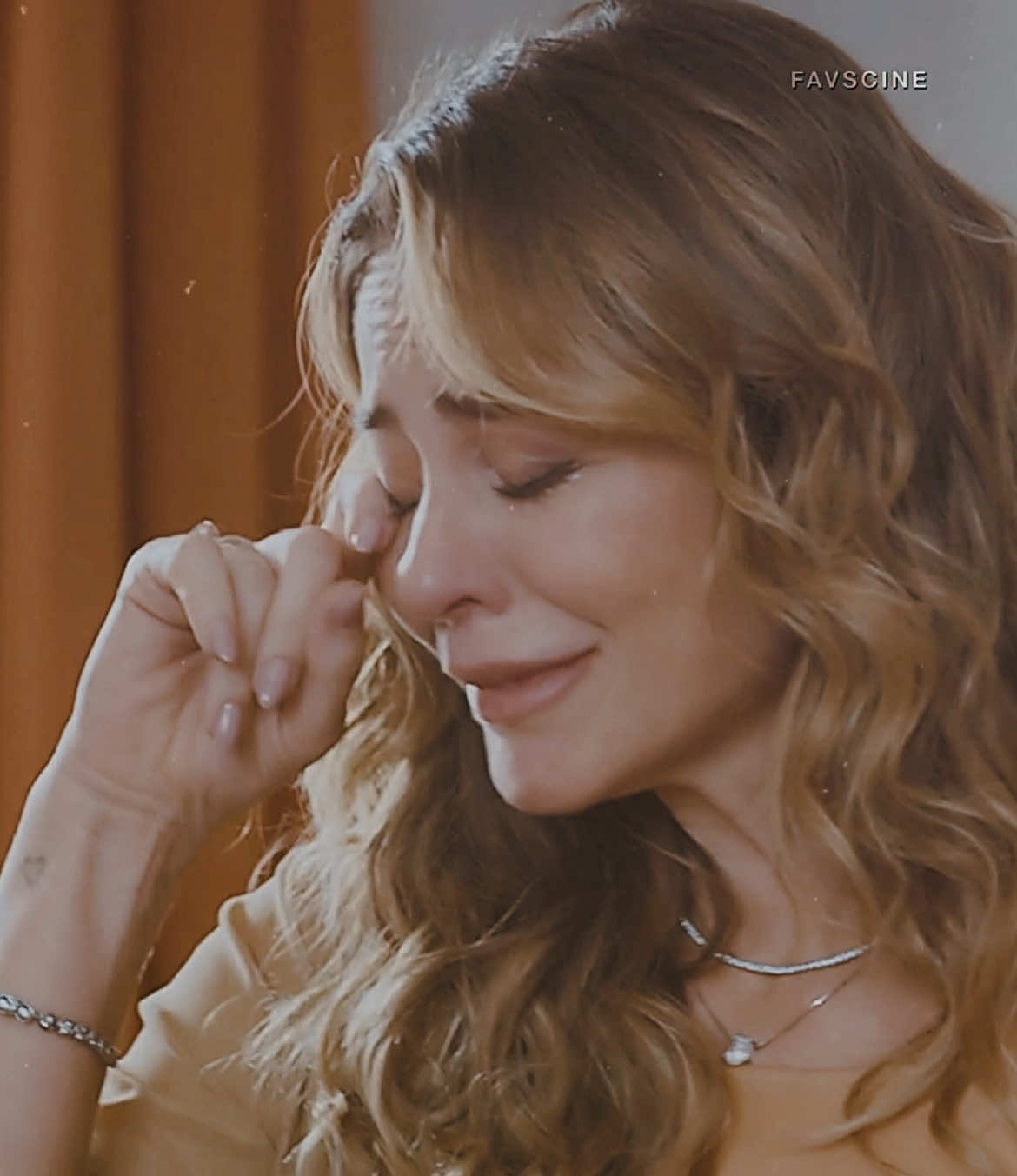 ninguém nunca vai entender o que ela significa pra mim. #valetudo #helenaroitman #paollaoliveira #novelas #fyp 