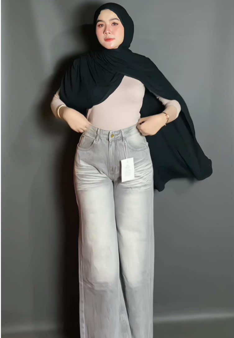 Celana jeans highwaist loose🩶#celanajeans #outfit #OOTD 