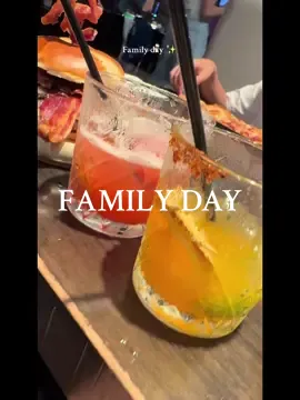 Family date to Dave & Busters ✨Forgot to get the appetizer cheese sticks 🙌🏼 #daveandbusters #familyday #famday #fyp 